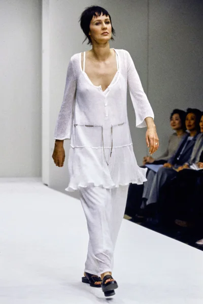 Look 77